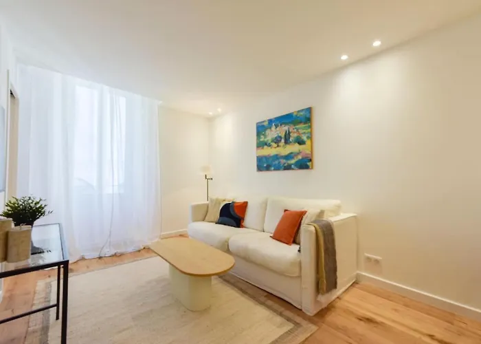 2p De Standing A 100m Du Palais - 2p De Standing A 100m Du Palais Mae-2683